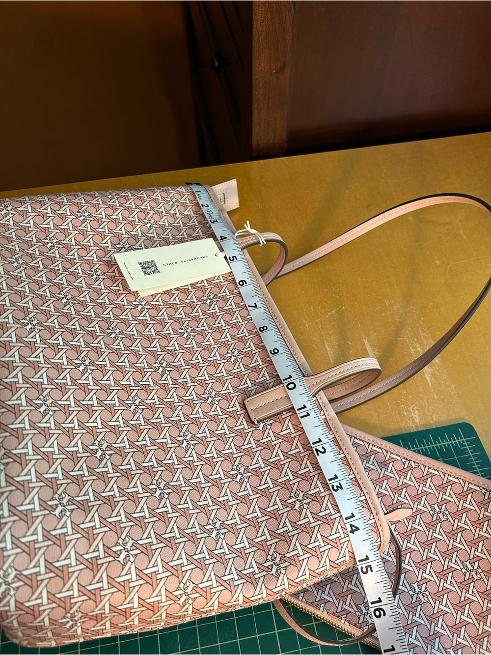 Tory Burch Ever-Ready Small Tote - Picture 9 of 12